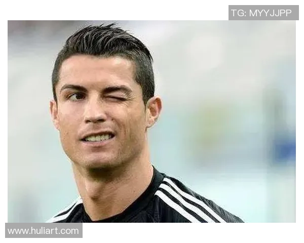 扬尼斯姓氏的足球明星及其在足球界的成就与影响分析