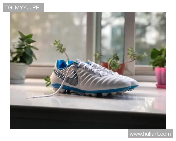 白色足球鞋耐克球星系列：为足球场上的传奇打造的专属战靴